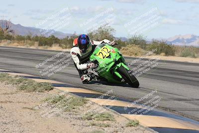 media/Nov-16-2025-Race Pace (Sun) [[8c5fa54630]]/Verified Riders/4-Turn 3 Inside (1050am)/